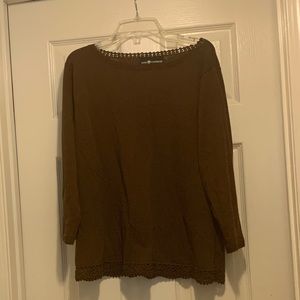 Sag Harbor brown sweater blouse